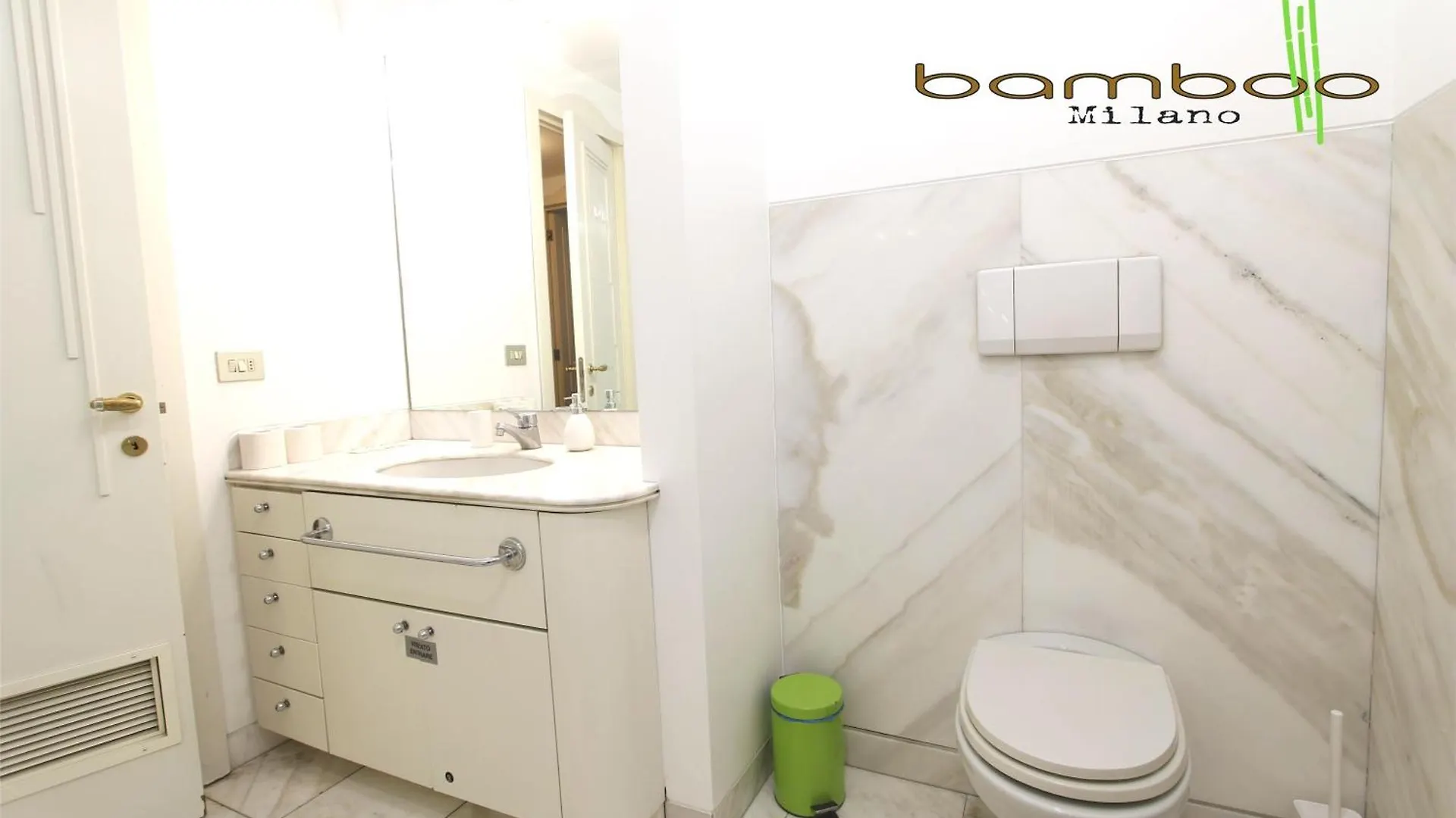 Apartment Bamboo Milano Unione Top Class Italy